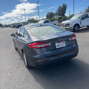 FORD FUSION S - 5