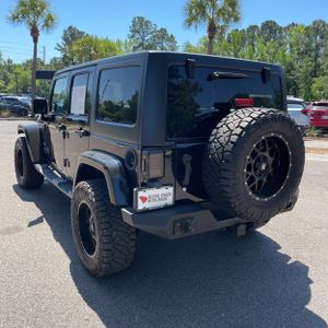 JEEP WRANGLER UNLIMITED SAHARA - 5