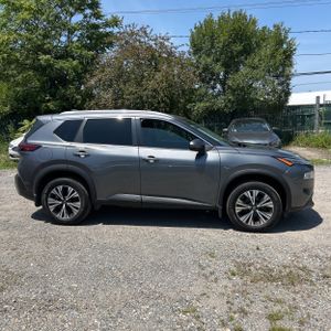 صورة 10 لـ 2022 Nissan ROGUE SV