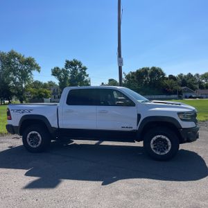 صورة 10 لـ 2022 RAM 1500 TRX