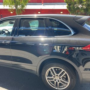 PORSCHE CAYENNE BASE - 6