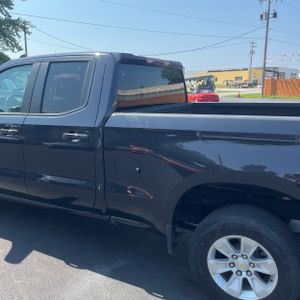 2022 Chevrolet SILVERADO 1500 LT photo 6