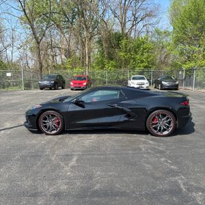 CHEVROLET CORVETTE STINGRAY - 3