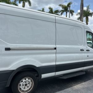 2019 FORD TRANSIT 150 — фото 9