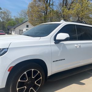 Chevrolet Suburban RST - 2