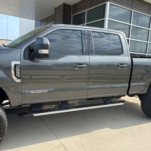 FORD F-250 SUPER DUTY LARIAT - 3