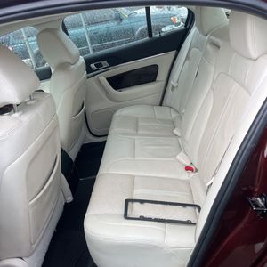 صورة مصغرة 34 لـ 2010 Lincoln MKS BASE