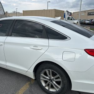 HYUNDAI SONATA SE - 5