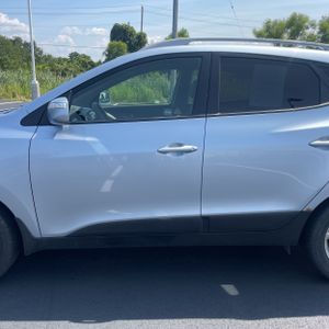 2012 Hyundai TUCSON GLS — фото 4