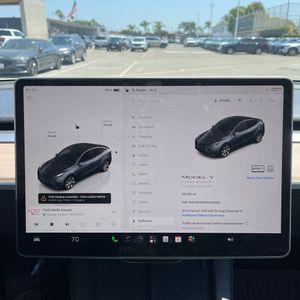 صورة مصغرة 40 لـ 2023 Tesla MODEL Y LONG RANGE