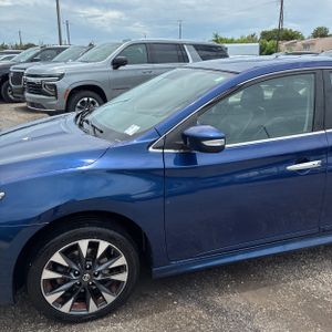 NISSAN SENTRA SR - 2