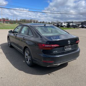 VOLKSWAGEN JETTA R-LINE - 5