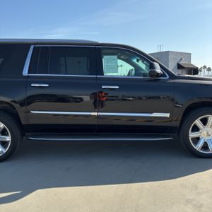 صورة مصغرة 11 لـ 2020 Cadillac ESCALADE ESV LUXURY