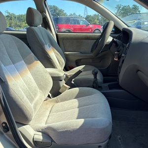 صورة مصغرة 32 لـ 2005 Hyundai ELANTRA GLS