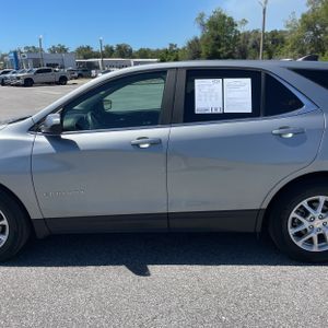 CHEVROLET EQUINOX LT - 4