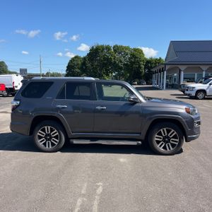 صورة 10 لـ 2016 Toyota 4RUNNER LIMITED