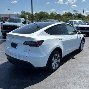 صورة 8 لـ 2023 Tesla MODEL Y LONG RANGE