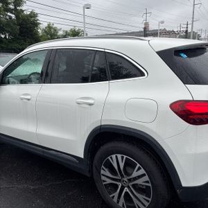 صورة 6 لـ 2025 Mercedes-BENZ GLA