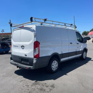 FORD TRANSIT 250 - 8