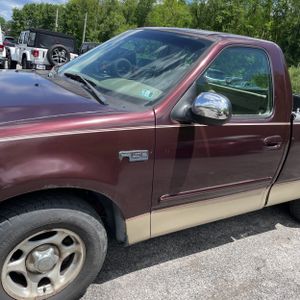 FORD F-150 XLT - 2