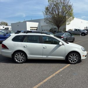 VOLKSWAGEN JETTA SPORTWAGEN TDI - 10