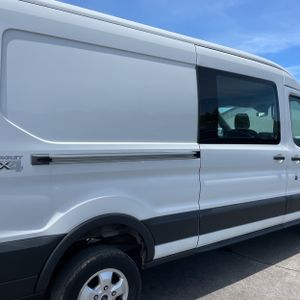 FORD TRANSIT 250 - 9