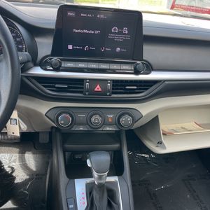 2023 KIA FORTE LXS thumbnail 37