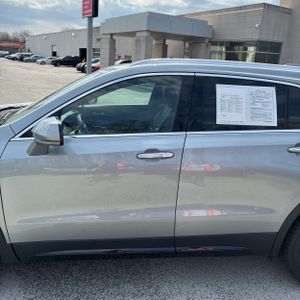CADILLAC XT4 PREMIUM LUXURY - 3