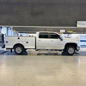صورة 10 لـ 2025 Chevrolet SILVERADO 2500HD LT
