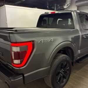 FORD F-150 LARIAT - 9