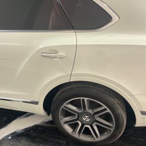 2018 Bentley BENTAYGA BASE 照片 5
