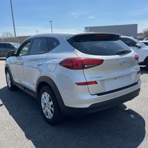 HYUNDAI TUCSON SE - 5