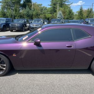 صورة 4 لـ 2022 Dodge CHALLENGER R/T SCAT PACK