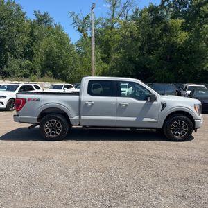 2023 FORD F-150 XLT 照片 10