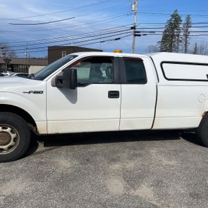 FORD F-150 XL - 4