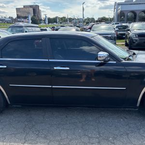 2010 Chrysler 300 TOURING 照片 11