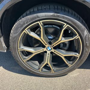 صورة 19 لـ 2019 BMW X5 XDRIVE40I