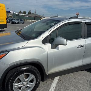 CHEVROLET TRAX LT - 2