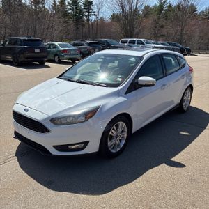 FORD FOCUS SE - 1