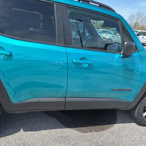 JEEP RENEGADE 80TH ANNIVERSARY EDITION - 9