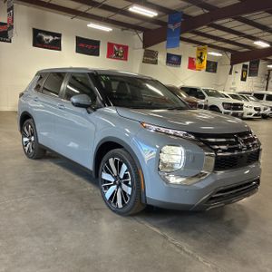 صورة مصغرة 12 لـ 2025 Mitsubishi OUTLANDER SE