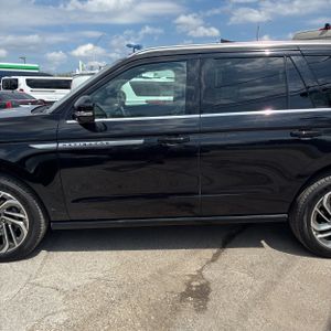 LINCOLN NAVIGATOR RESERVE - 4