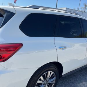 NISSAN PATHFINDER SV - 9