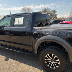 FORD F-150 RAPTOR - 6