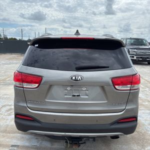 KIA SORENTO - 7