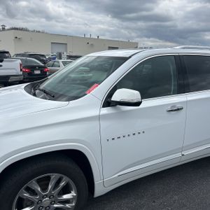 CHEVROLET TRAVERSE HIGH COUNTRY - 2