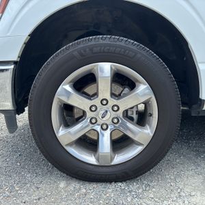2022 FORD F-150 LARIAT thumbnail 17