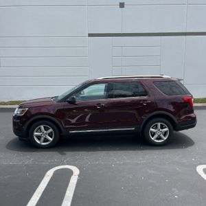 FORD EXPLORER XLT - 3