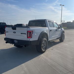 FORD F-150 RAPTOR - 8