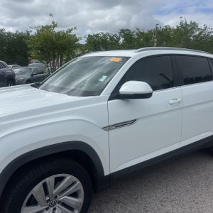 VOLKSWAGEN ATLAS CROSS SPORT SE - 2